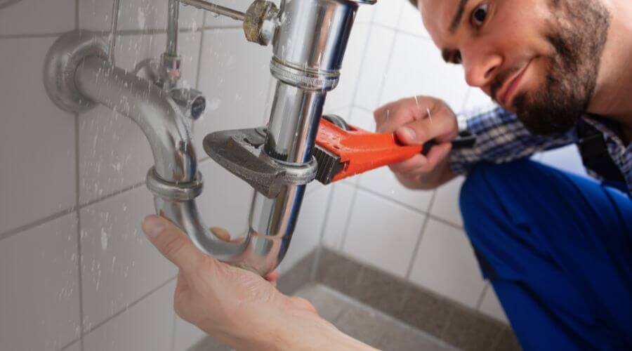 Professional same day plumber services in Del Rio, TX